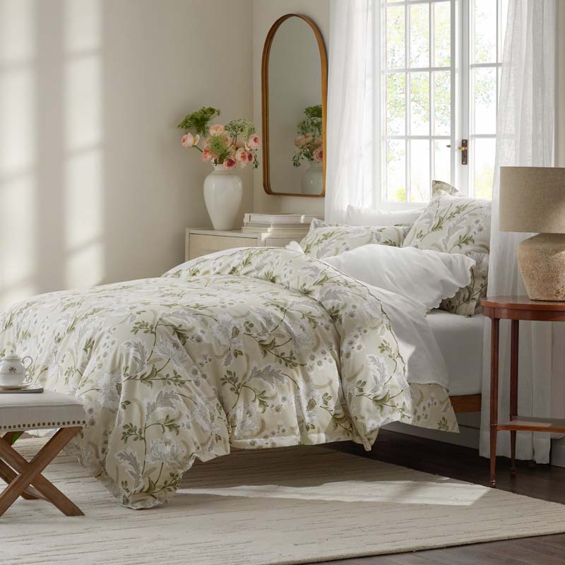 Tranquil Blossom Premium Smooth Wrinkle-Free Sateen Duvet Cover
