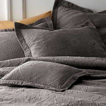 Putnam Cotton Matelassé Bedspread