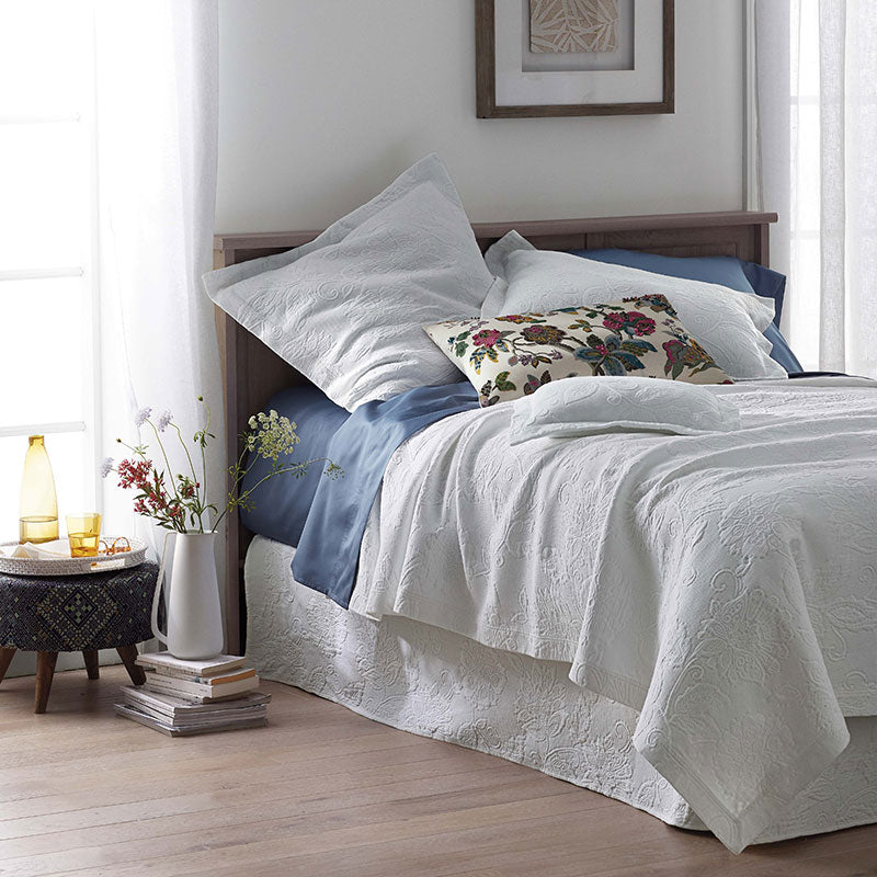 Putnam Cotton Matelassé Bedspread