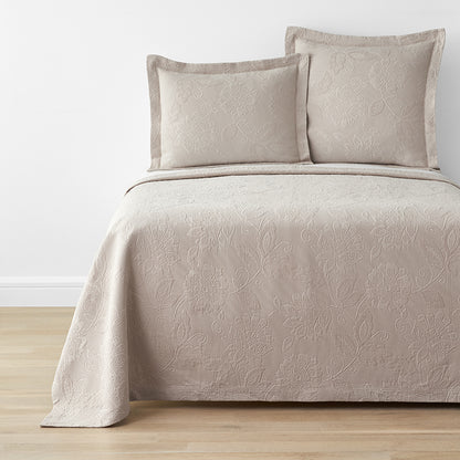 Putnam Cotton Matelassé Bedspread
