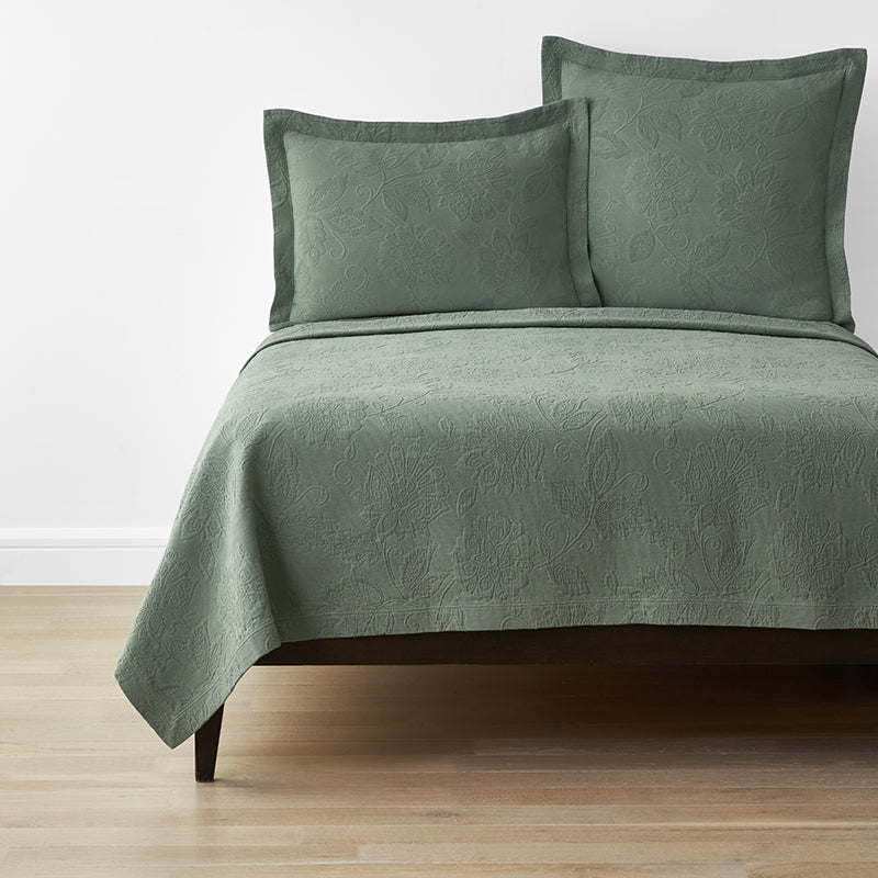 Putnam Cotton Matelassé Coverlet