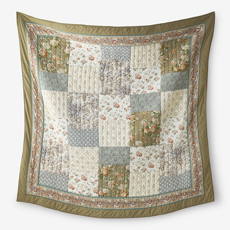 Vintage Floral Vine Patchwork Quilt