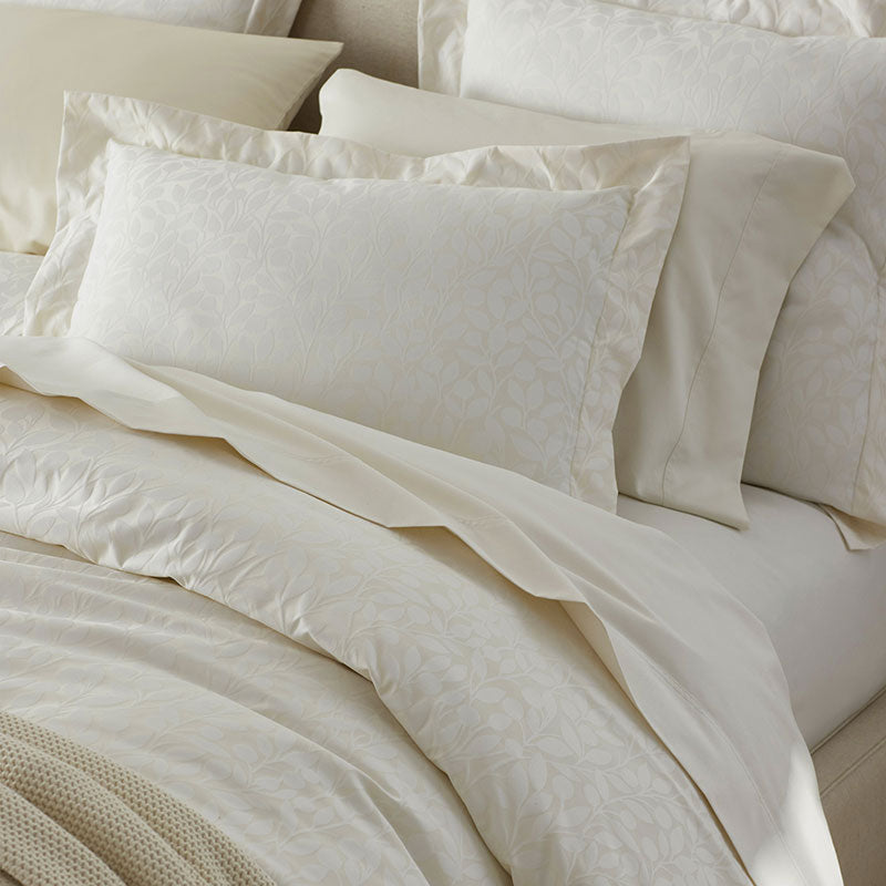Jacquard Leaf Yarn-Dyed Premium Smooth Supima® Cotton Wrinkle-Free Sateen Pillowcase Set