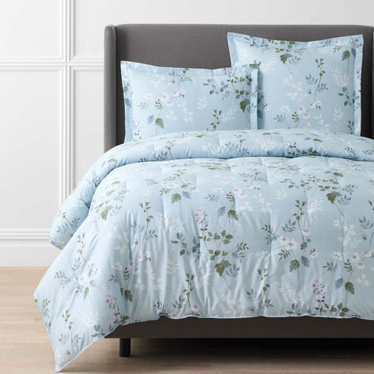 Wispy Meadow Premium Smooth Wrinkle-Free Sateen Comforter