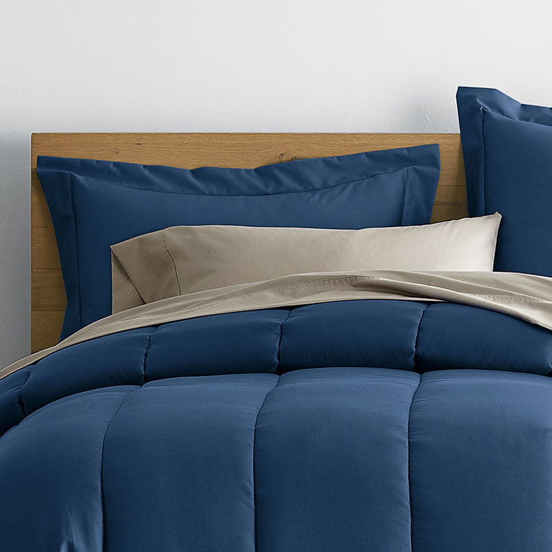 Classic Smooth Wrinkle-Free Sateen Comforter