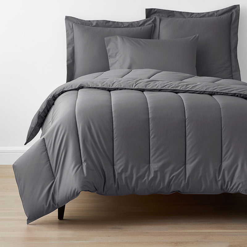 Classic Smooth Wrinkle-Free Sateen Comforter