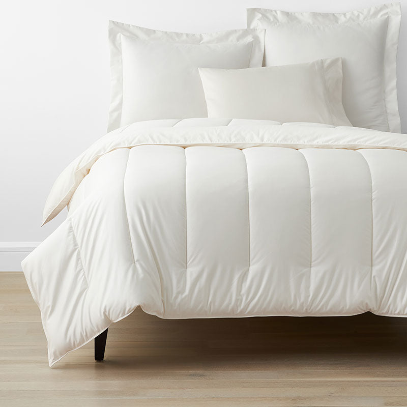 Classic Smooth Wrinkle-Free Sateen Comforter