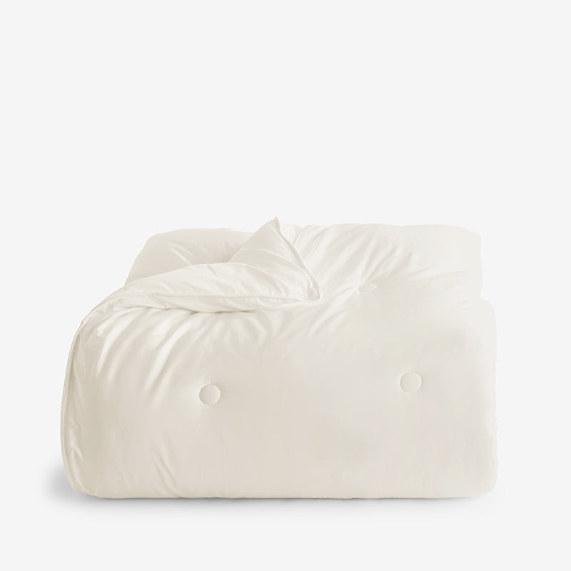Classic Smooth Rayon Made From Bamboo Sateen Comforter