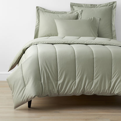 Classic Smooth Wrinkle-Free Sateen Comforter