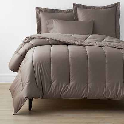 Classic Smooth Wrinkle-Free Sateen Comforter