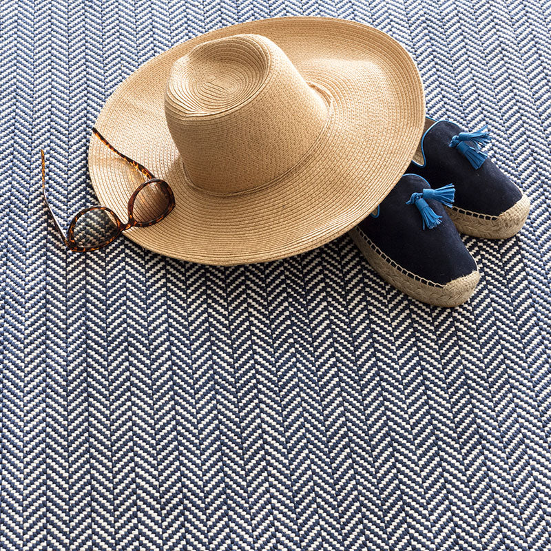 Herringbone Handwoven Reversible Indoor/Outdoor Rug