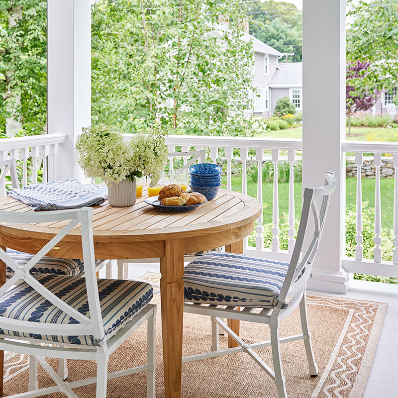 Wave Border Outdoor Rug