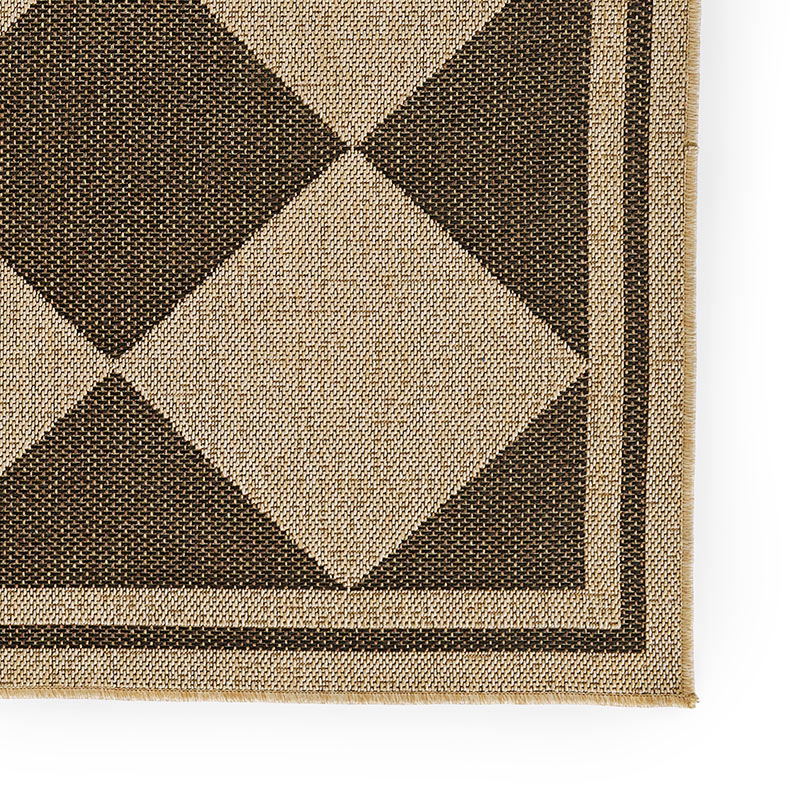 Diamond Checkered Outdoor Rug