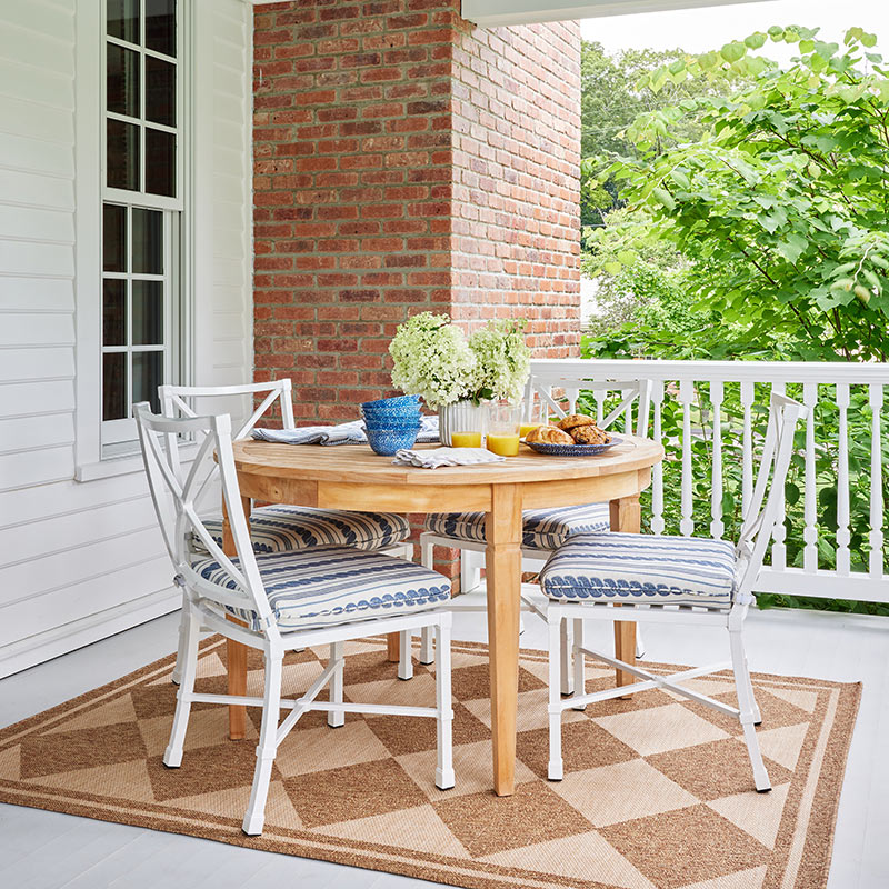 Diamond Checkered Outdoor Rug