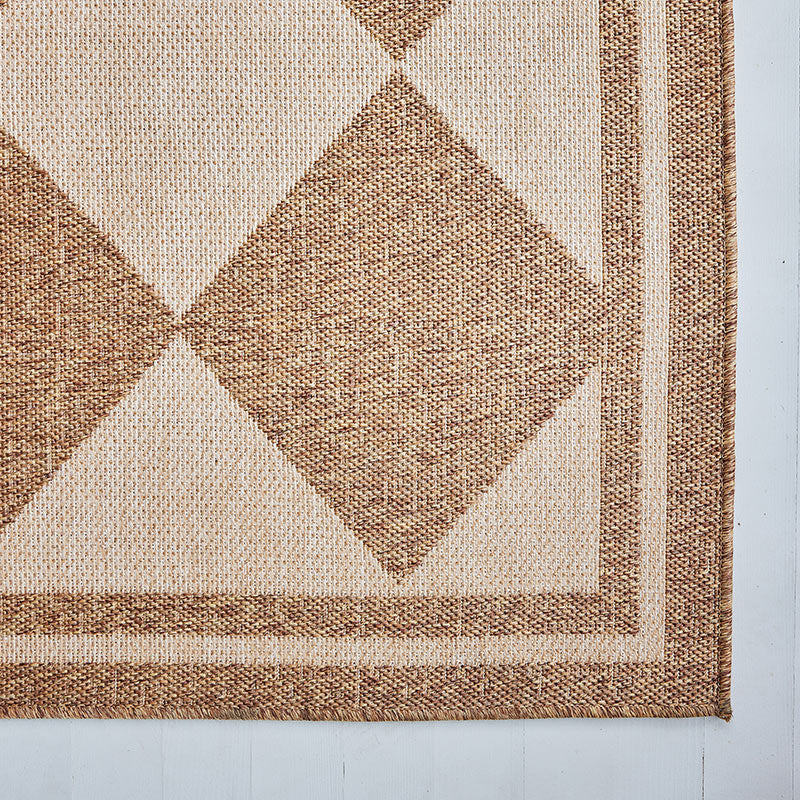 Diamond Checkered Outdoor Rug