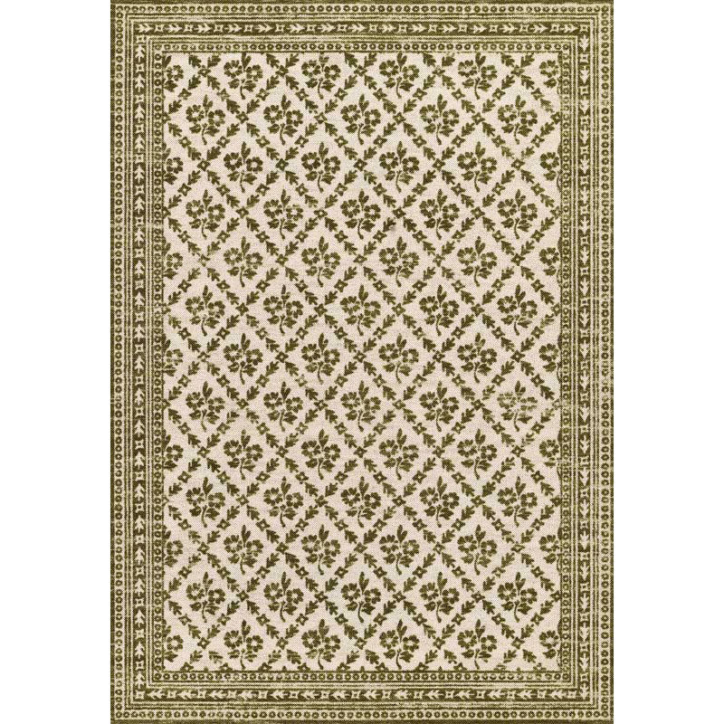Cottage Floral Wool Blend Rug