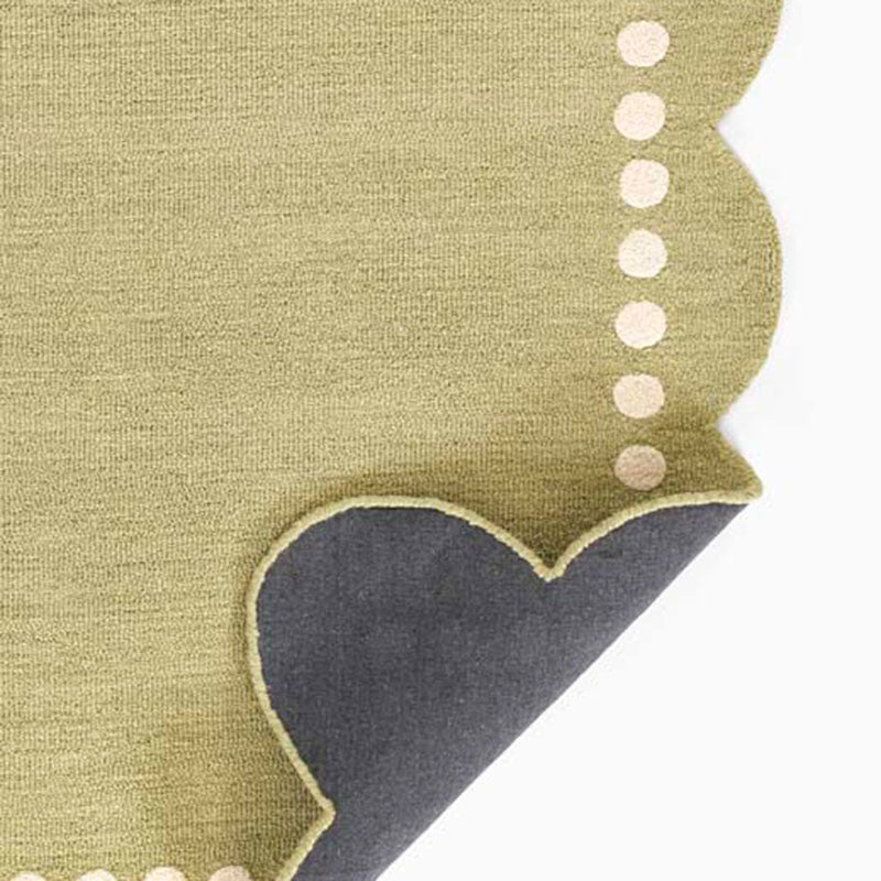 Scallop Dotted Border Hand Tufted Wool Rug