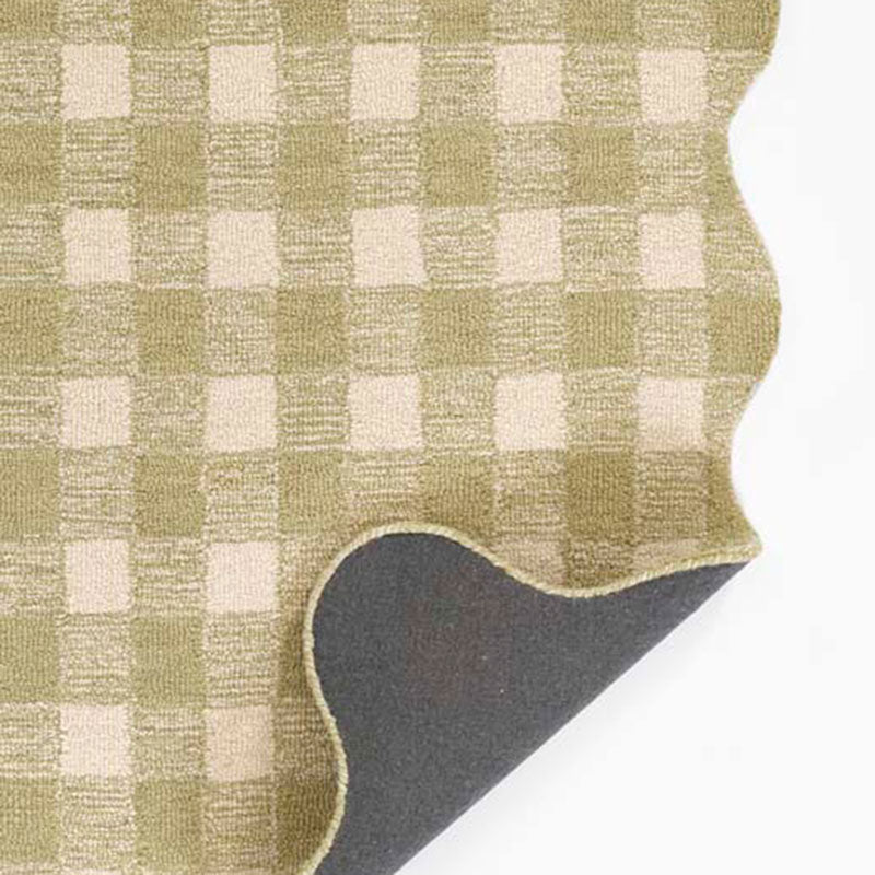 Gingham Scallop Border Hand Tufted Wool Rug