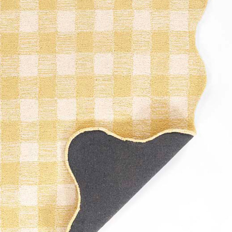 Gingham Scallop Border Hand Tufted Wool Rug