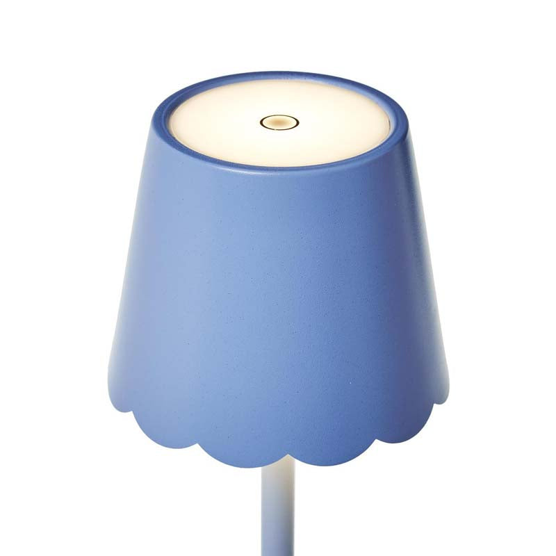 Scallop Cordless LED Table Lamp