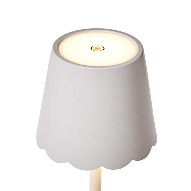 Scallop Cordless LED Table Lamp