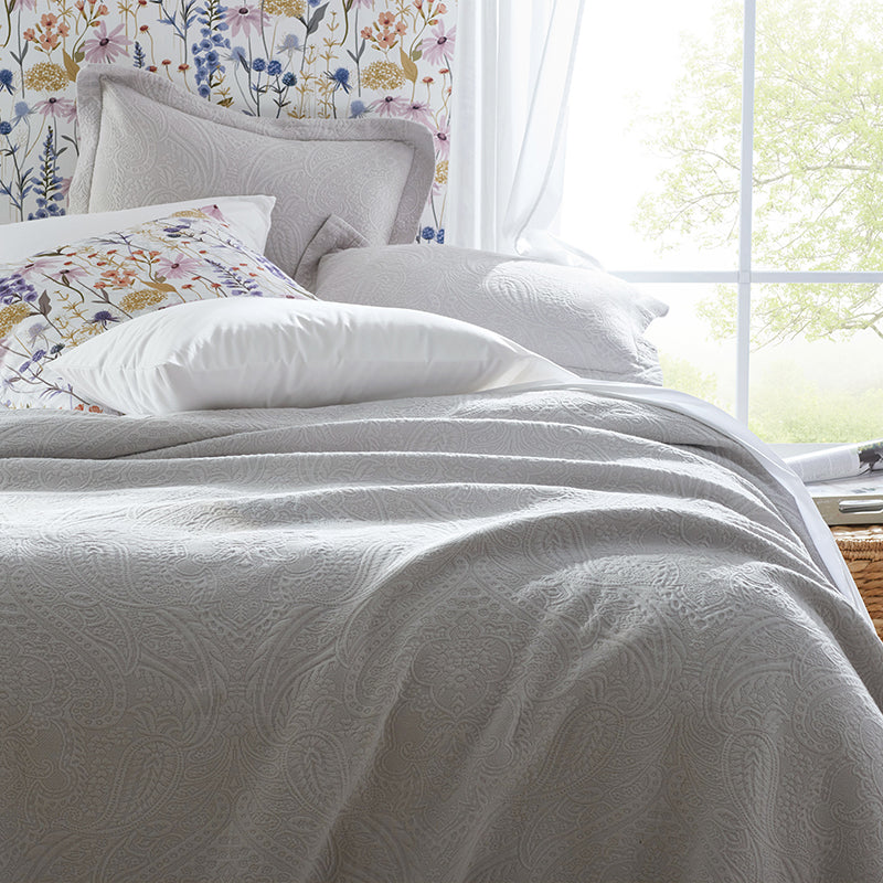 Hillcrest Cotton Matelassé Sham