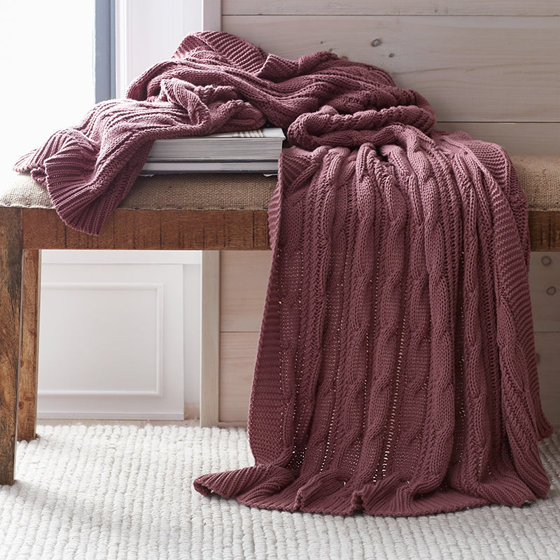 Chunky Cable Knit Throw