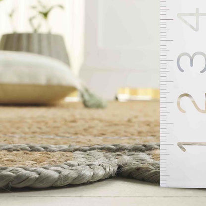 Scallop Border Handwoven Jute Rug