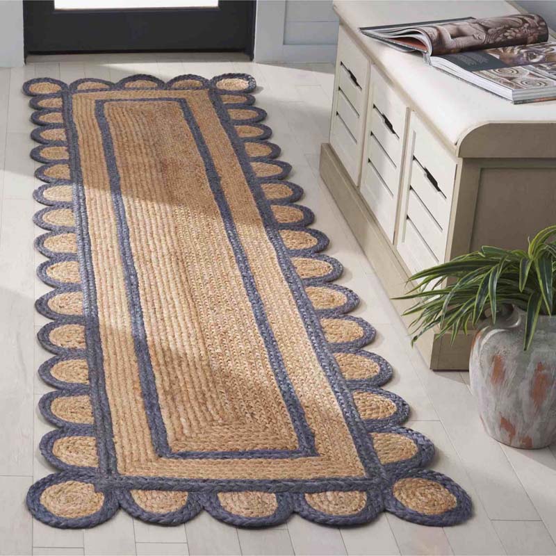 Scallop Border Handwoven Jute Rug