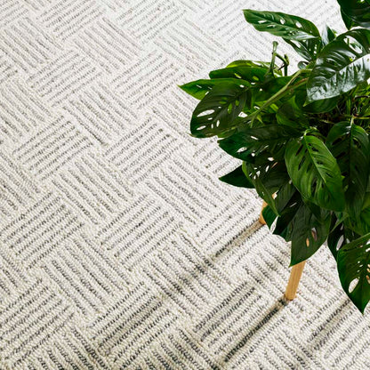 Layers Hand Hooked Wool Rug