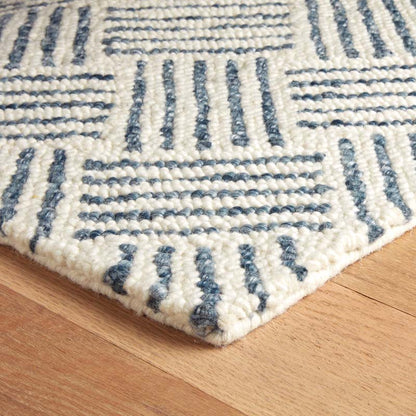 Layers Hand Hooked Wool Rug