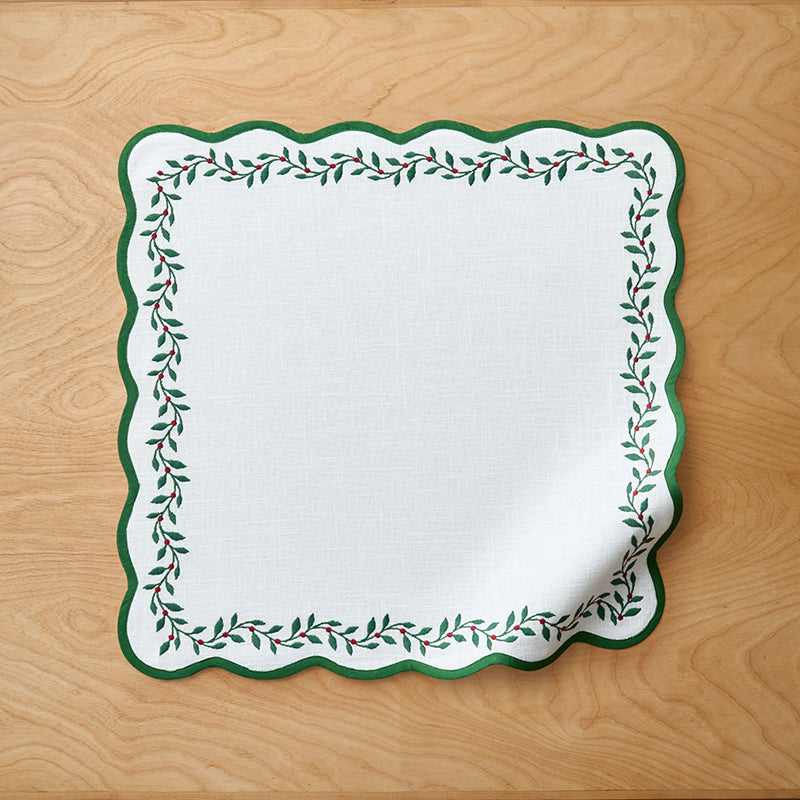 Spiceberry Scallop Embroidered Napkins, Set of 4