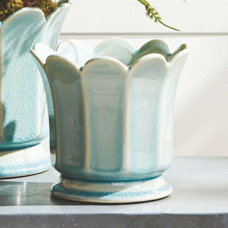 Ceramic Scalloped Footed Cachepot