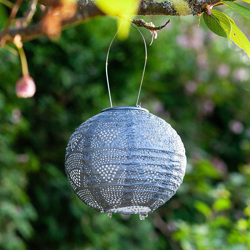 Soji™ Stella Globe Solar Outdoor Lantern