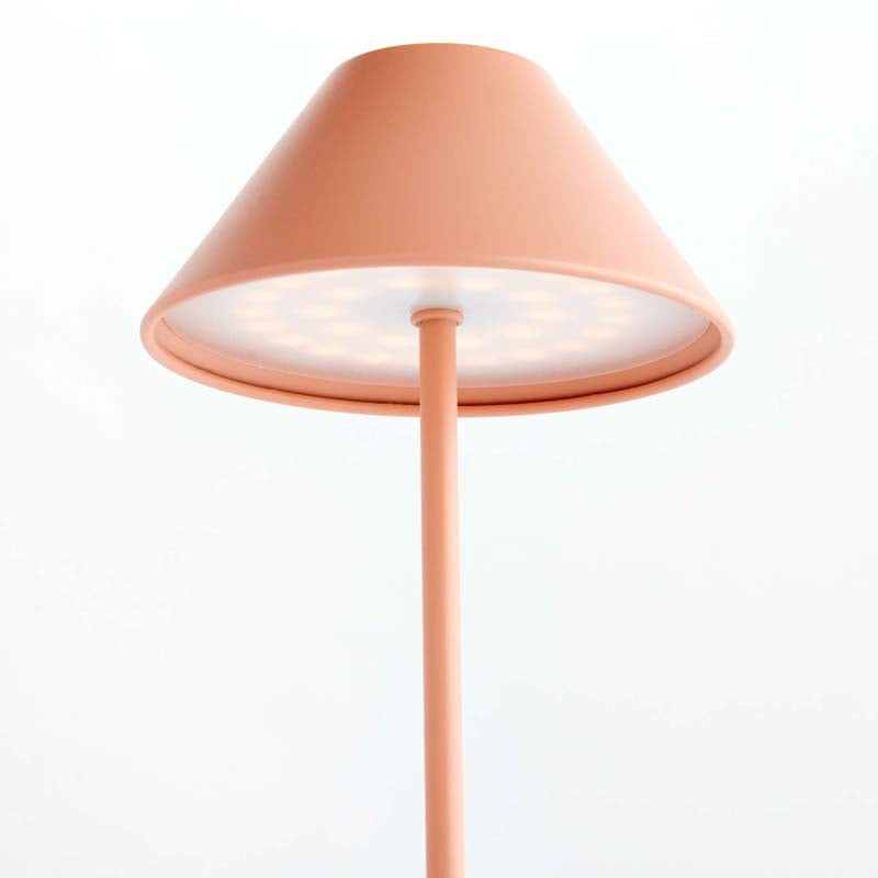 Metal Shade Rechargeable Cordless Lamp