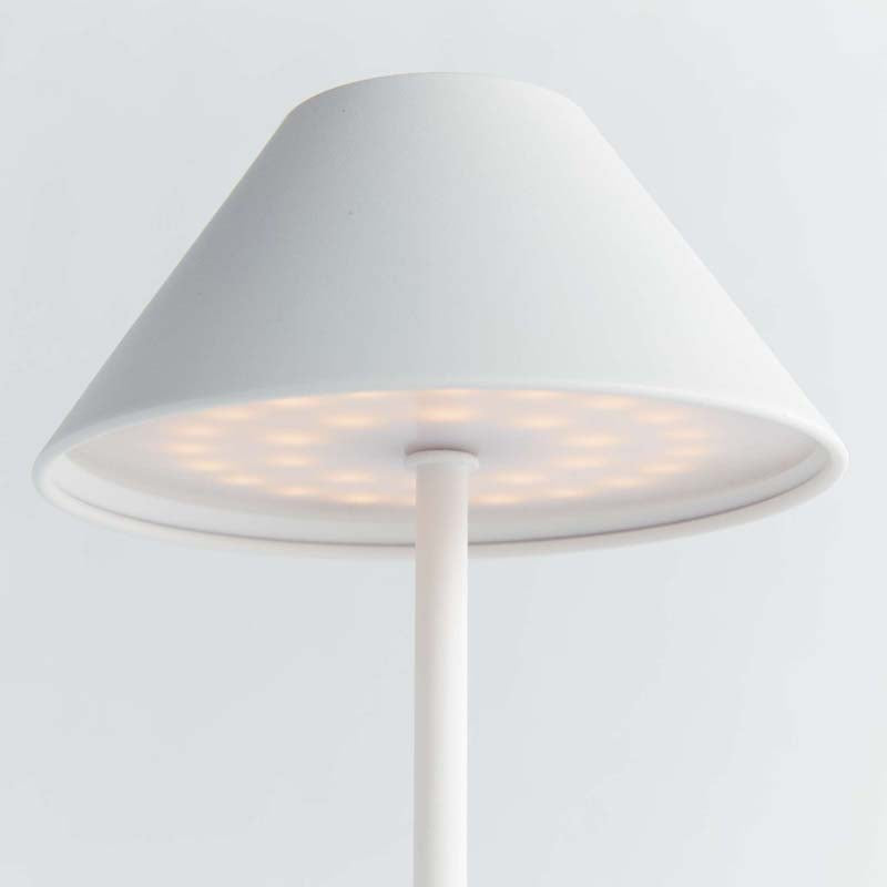 Metal Shade Rechargeable Cordless Lamp