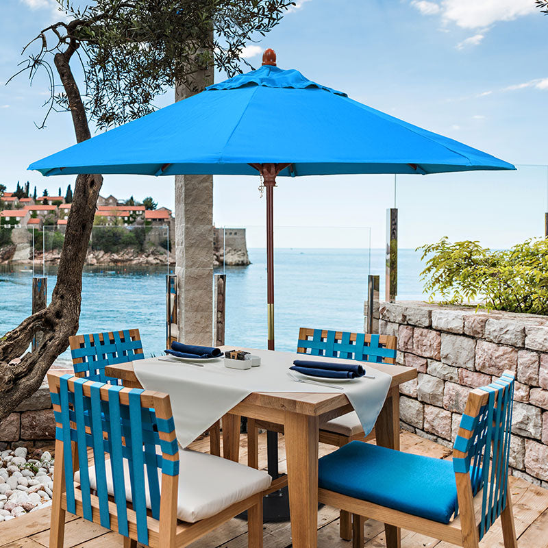 Round Outdoor Patio Umbrella, Wood with Manual Lift